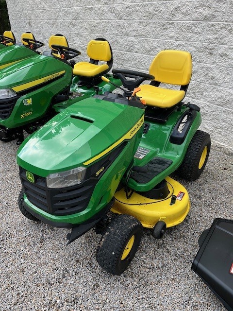 2023 John Deere s110 Image 4