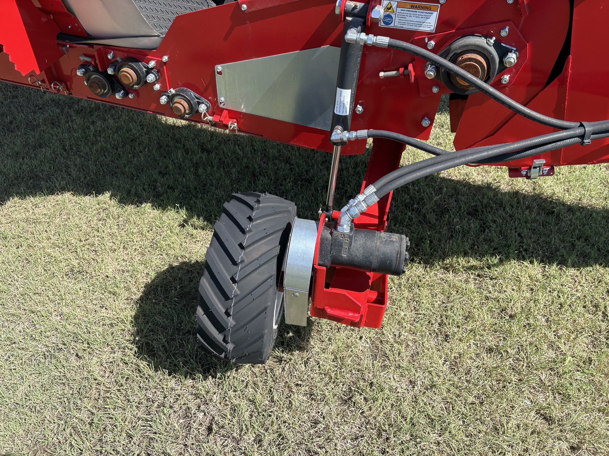 2023 Hutchinson Mayrath HX213114 Image 11