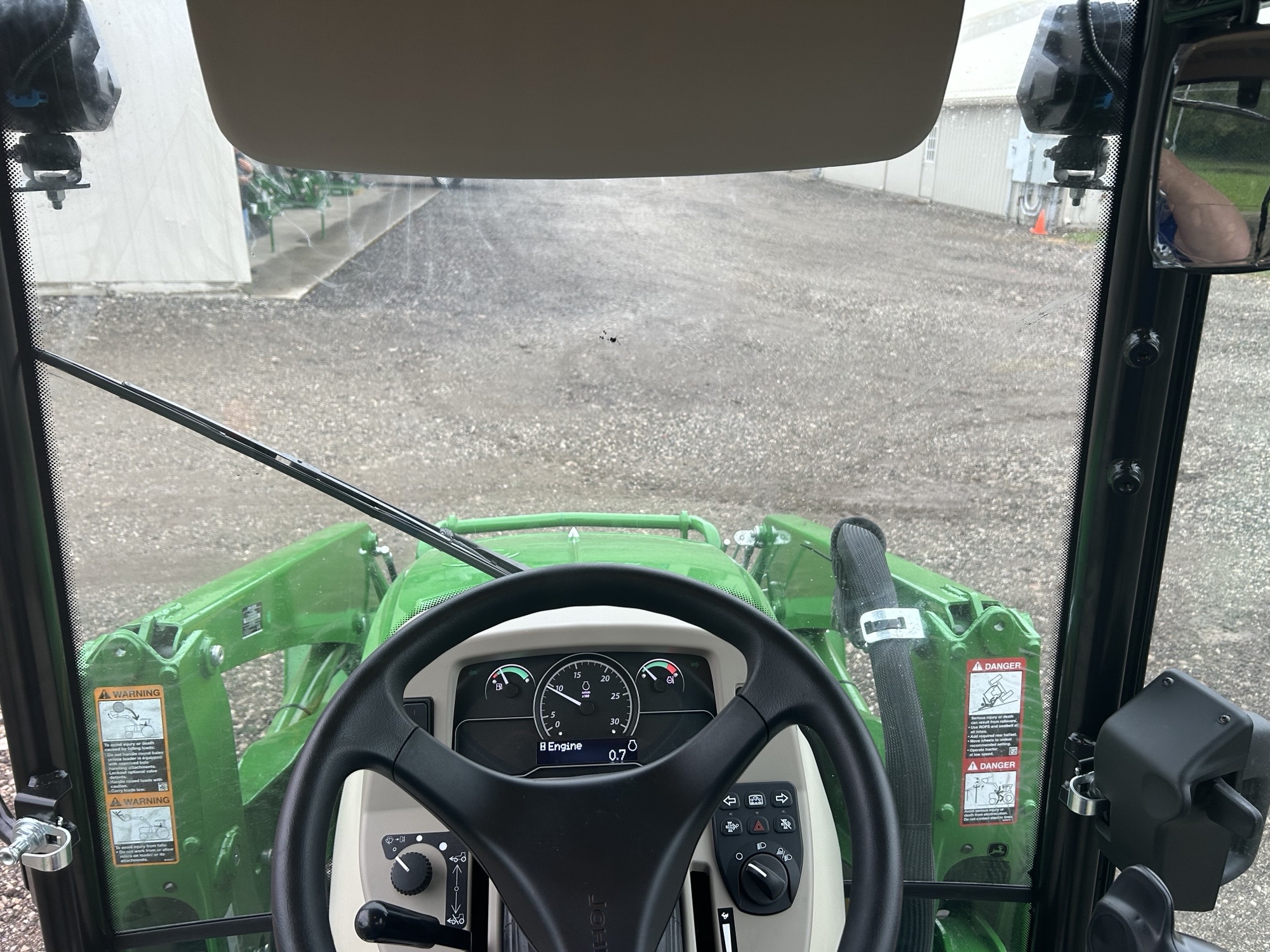 2025 John Deere 4066R Image 11