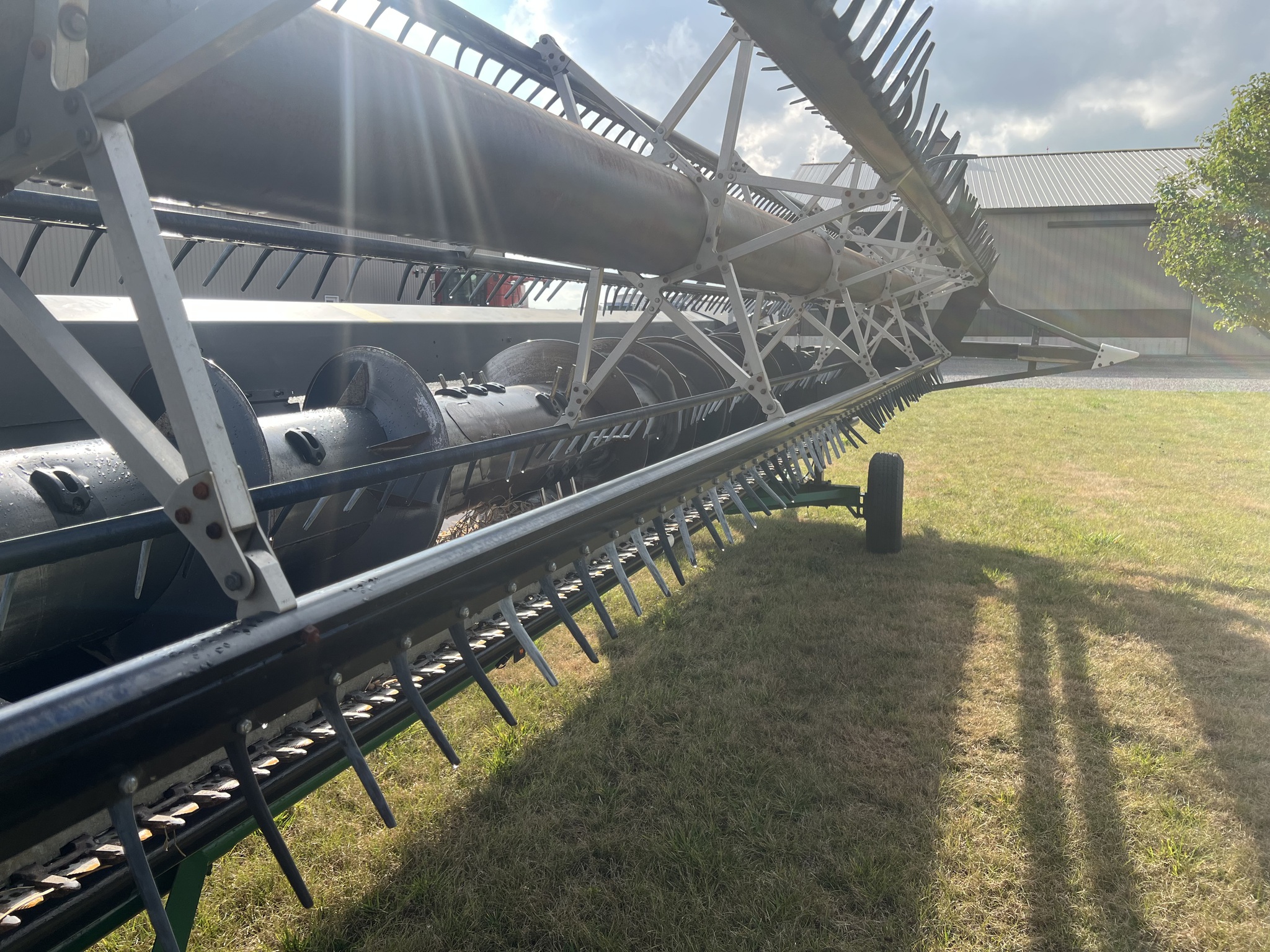 2009 Massey Ferguson 8200-30F Image 10