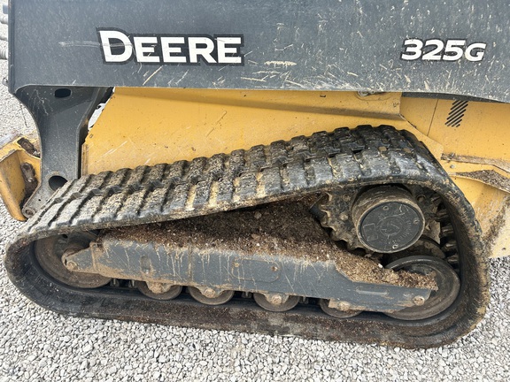 Photo of 2023 John Deere 325G