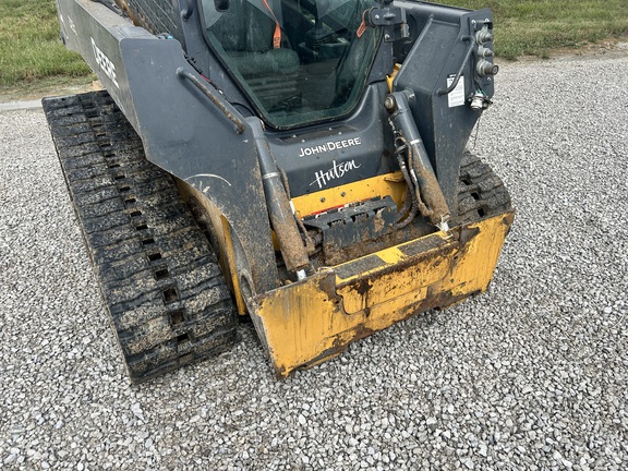 Photo of 2023 John Deere 325G