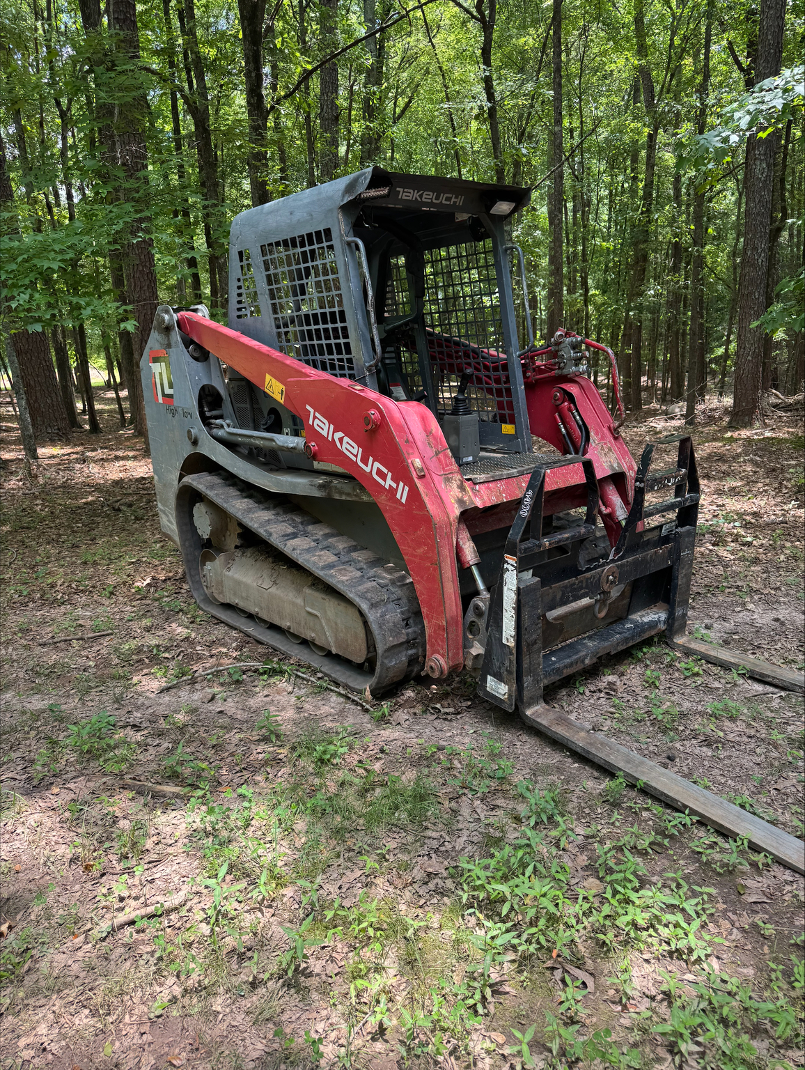 2019 Takeuchi TL8 Image 2