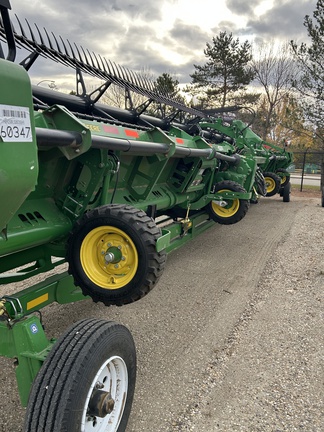 Used 2025 John Deere HDR 50 Combine Platforms at Horizon Ag & Turf in Edmonton West, AB - Photo3