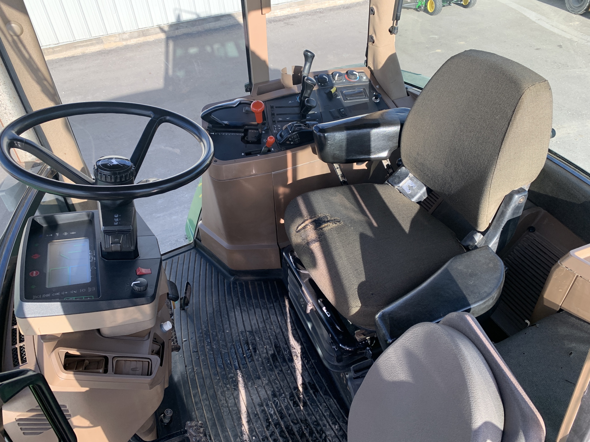 1997 John Deere 7810 Image 5