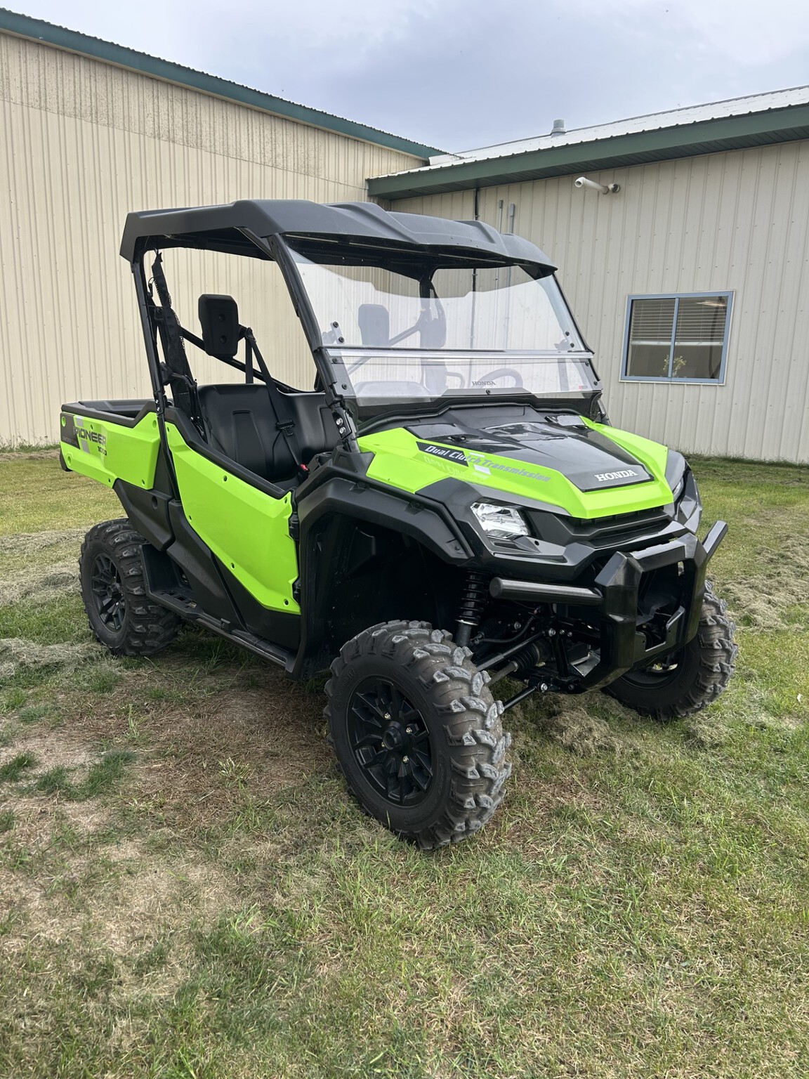 2023 Honda Pioneer 1000 Image 7