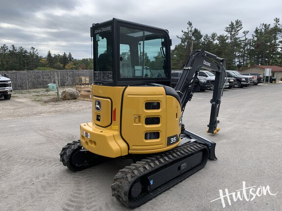 Photo of 2024 John Deere 35 P