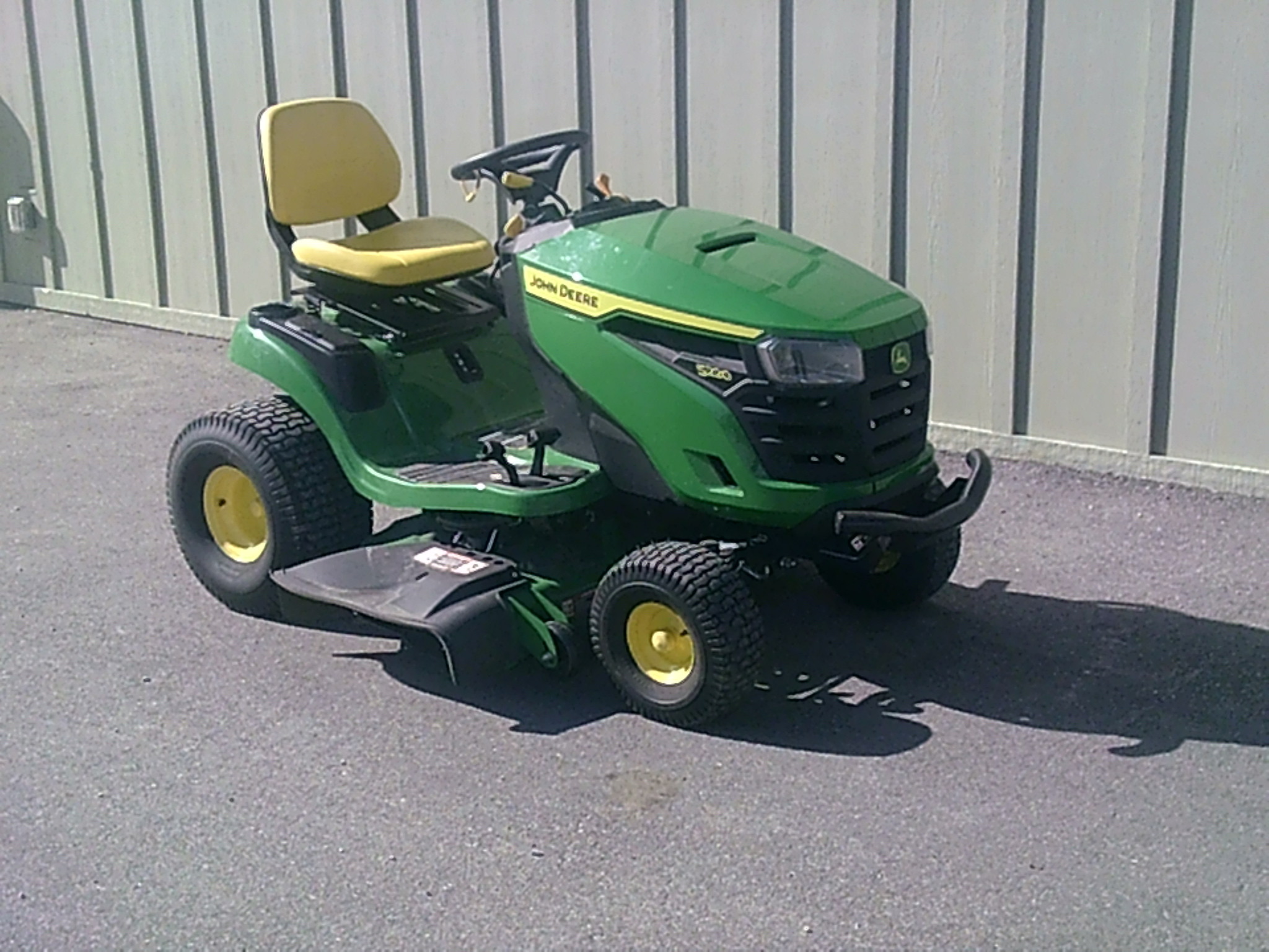 2023 John Deere S220 Image 1
