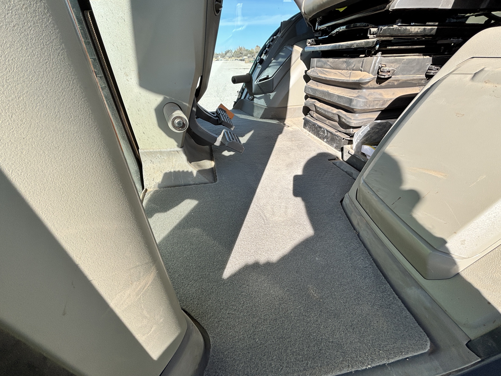 2023 John Deere 8R 410 Image 9