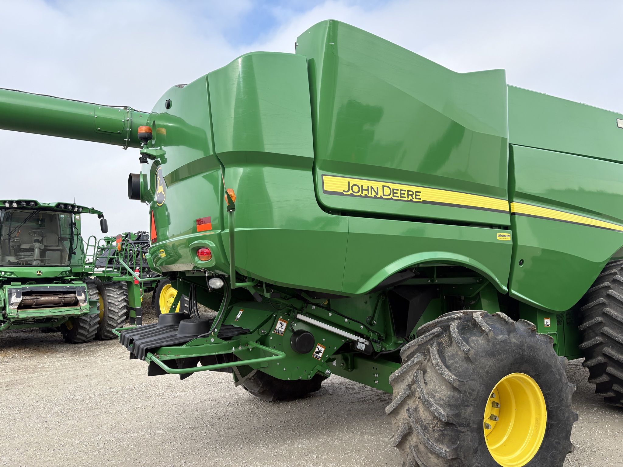  2020 John Deere S780 at Heritage Tractor in Kewanee, IL
