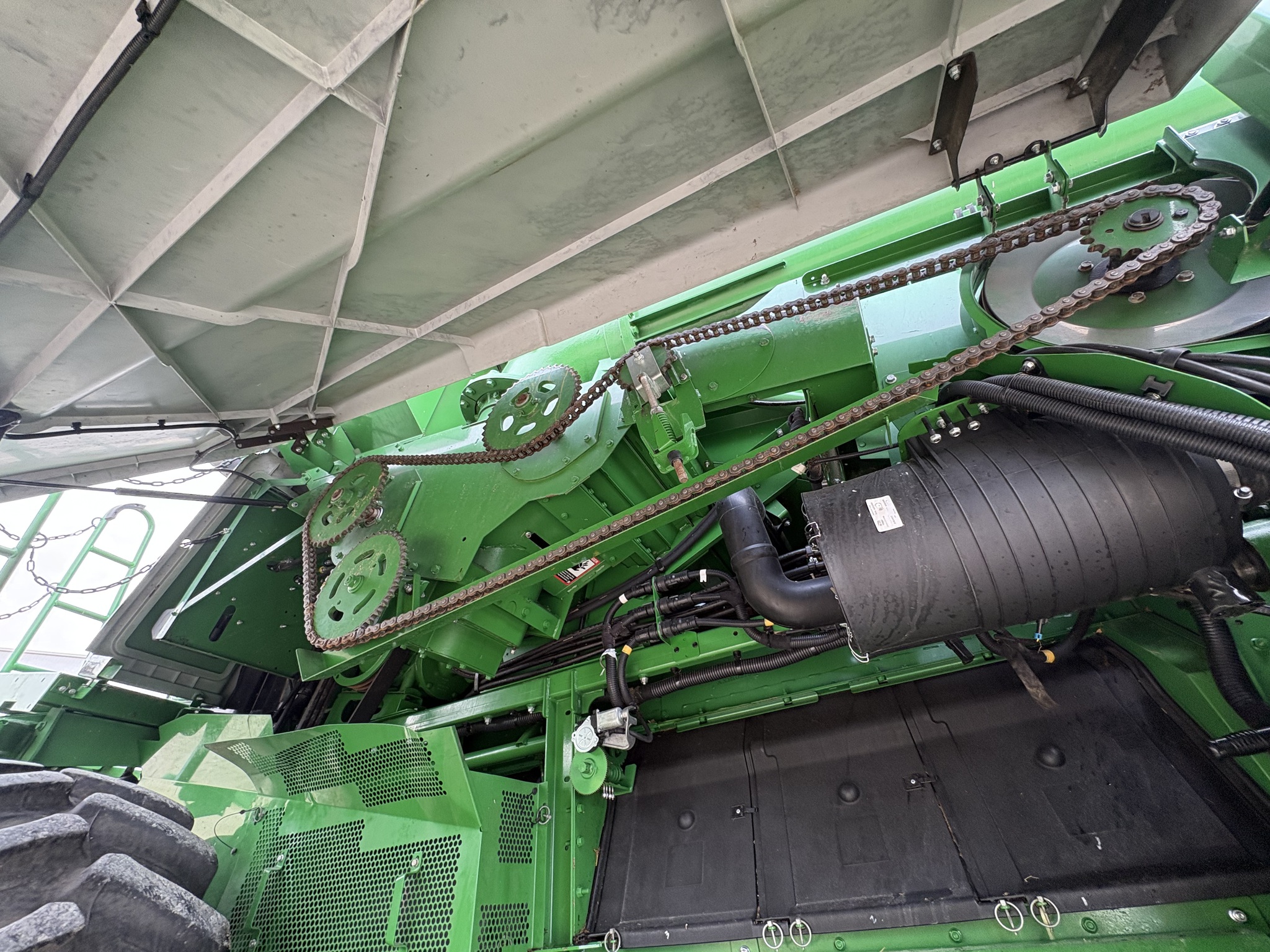  2020 John Deere S780 at Heritage Tractor in Kewanee, IL