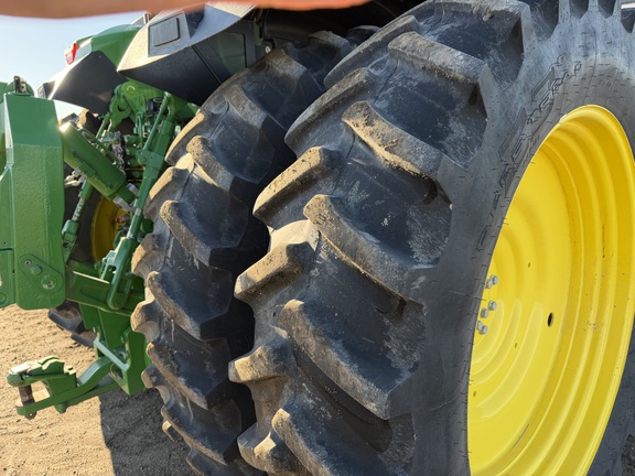 2024 John Deere 8R 310 - Photo16