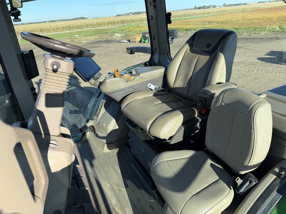 2024 John Deere 8R 310 - Photo32