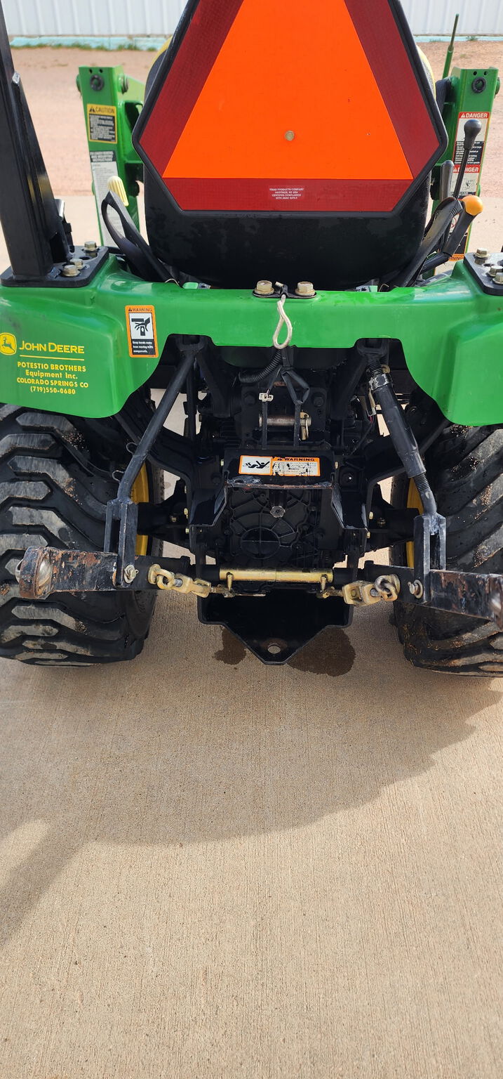 2004 John Deere 2210 Image 8