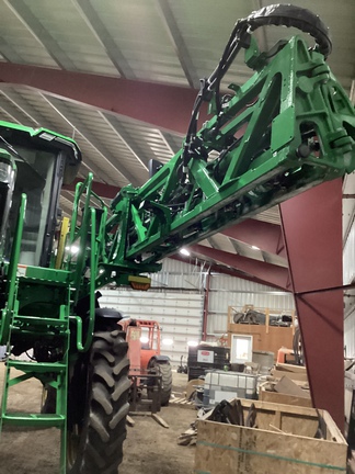 2025 John Deere 412R - Photo13