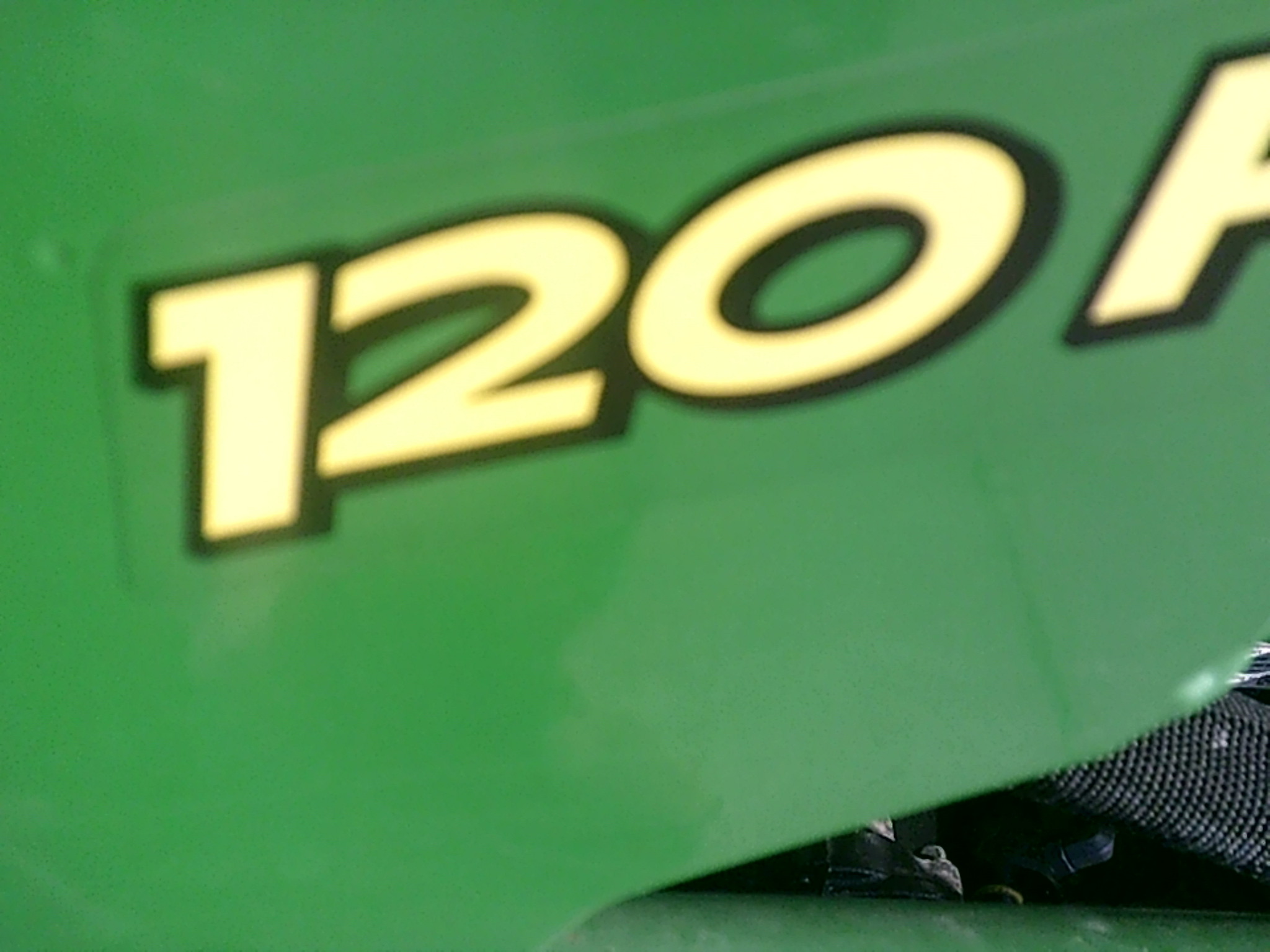 2021 John Deere 1025R Image 10