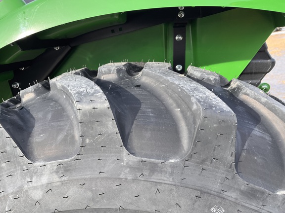 2025 John Deere 4044M - Photo21