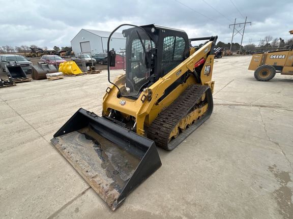 Photo of a 2019 Caterpillar 299D3