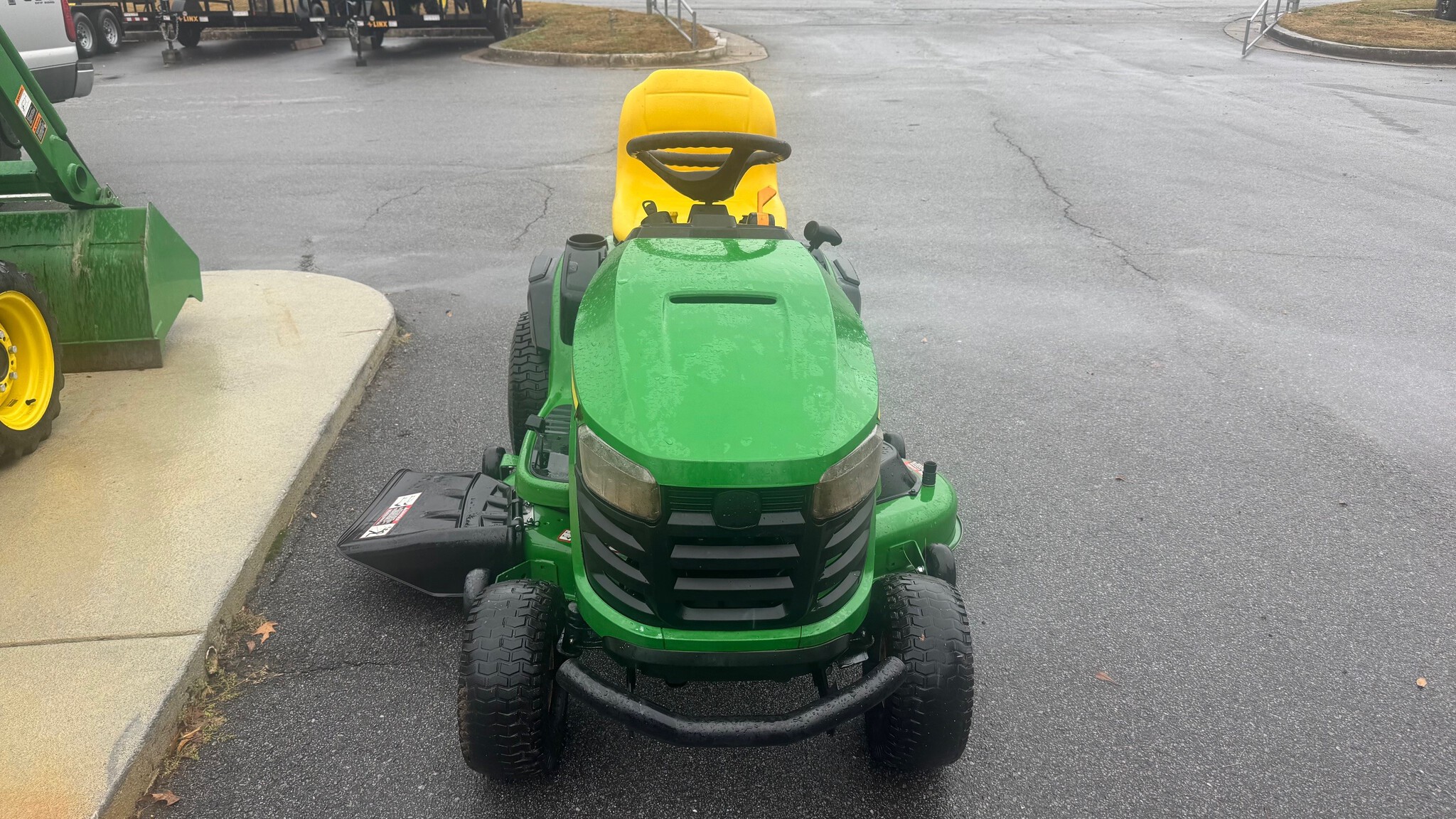 John Deere S160 Image 3