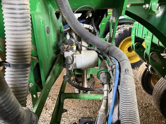 Photo of 2021 John Deere 1795