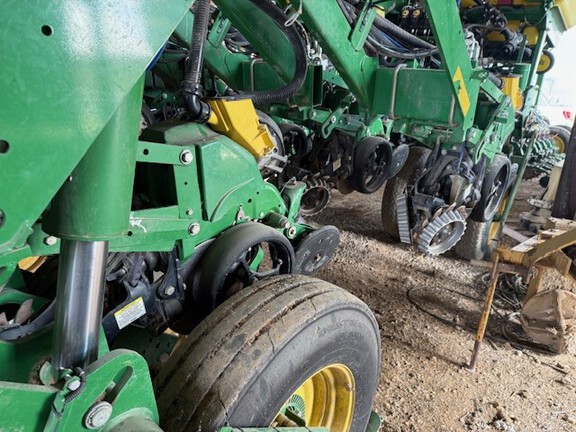 Photo of 2021 John Deere 1795