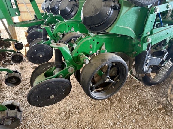 Photo of 2021 John Deere 1795