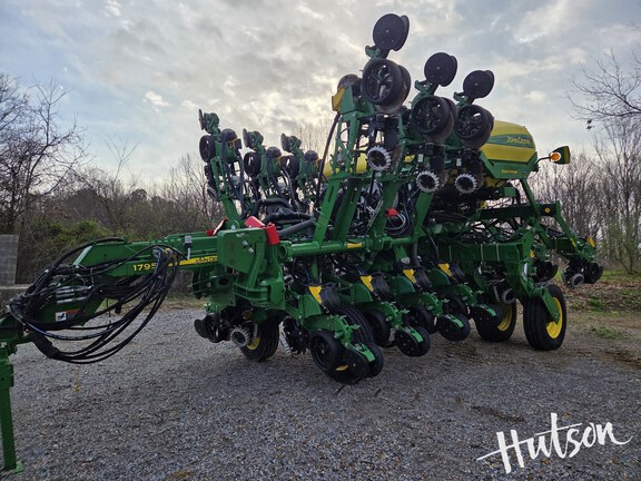 Photo of 2021 John Deere 1795