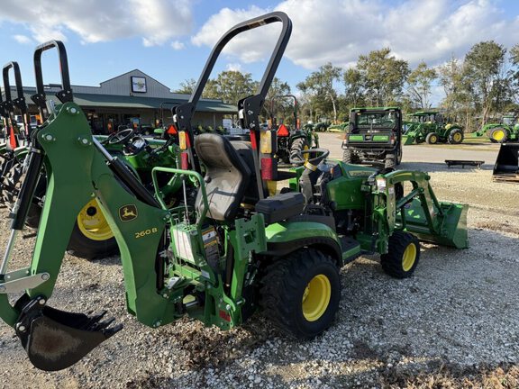 2023 John Deere 1025R Photo 3