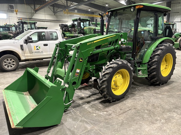  John Deere 5075E