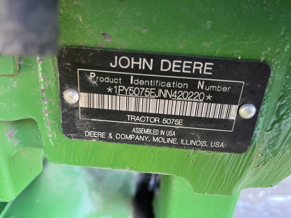 2022 John Deere 5075E - Photo42