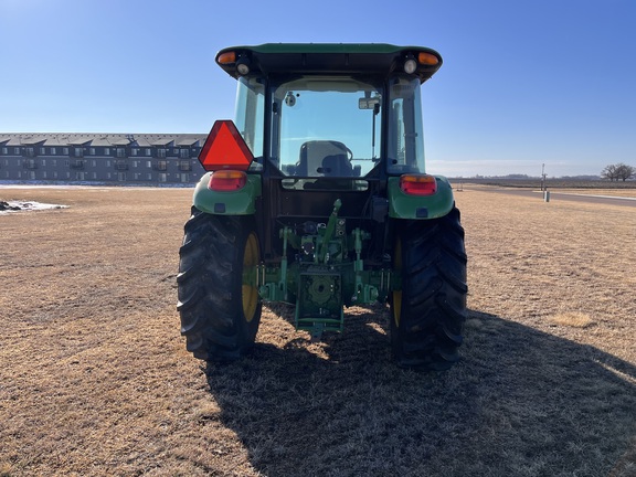 2022 John Deere 5075E - Photo6