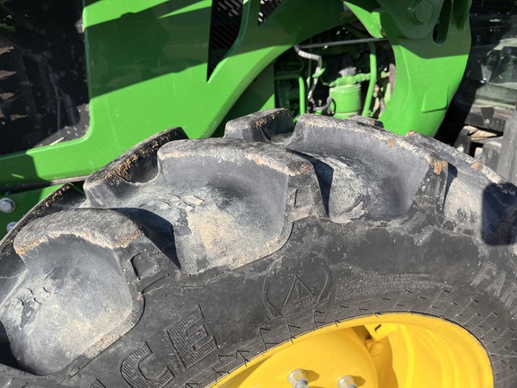 2022 John Deere 5075E - Photo11