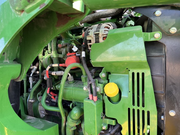 2022 John Deere 5075E - Photo23