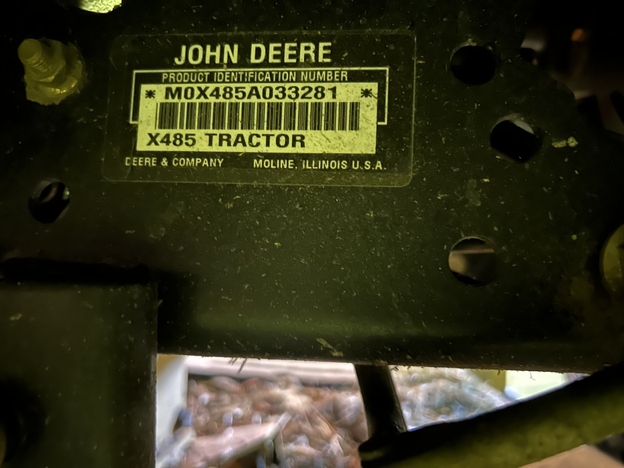 2004 John Deere X485 Image 13