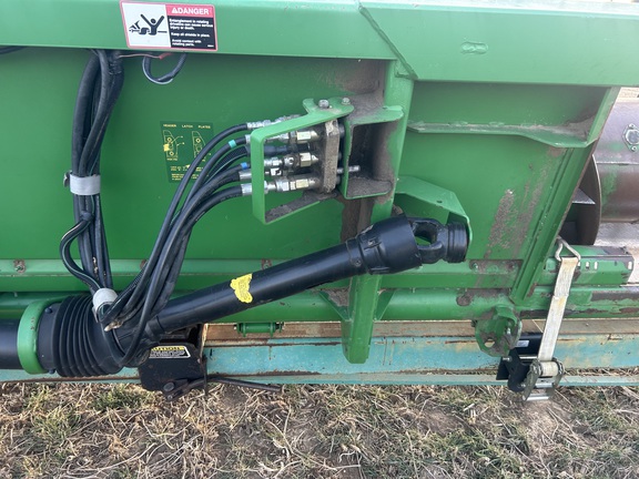 2006 John Deere 630F (12th thumbnail)