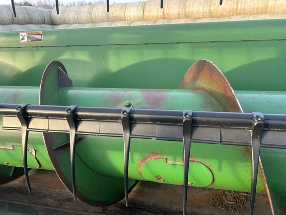 2006 John Deere 630F (5th thumbnail)