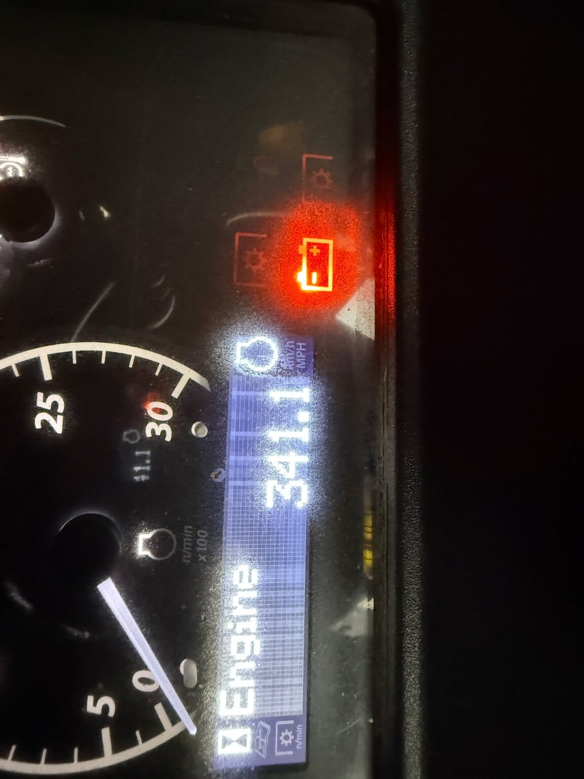 2022 John Deere 3043D Image 7