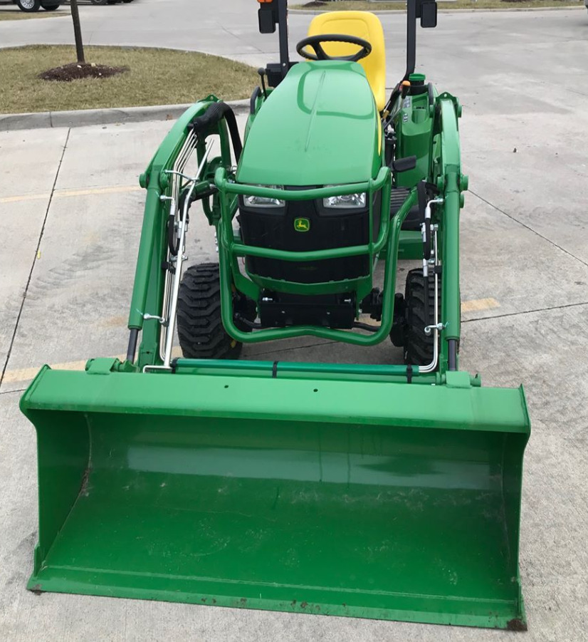 2024 John Deere 1023E Image 1