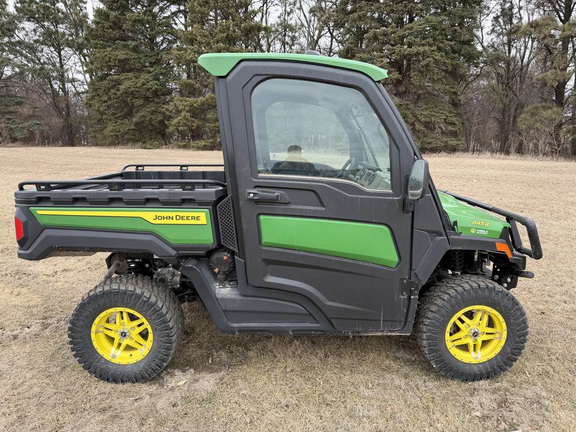2025 John Deere XUV 845R - Photo2