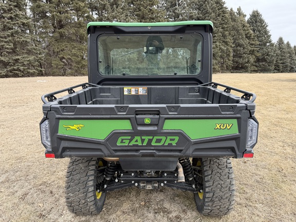 2025 John Deere XUV 845R - Photo4