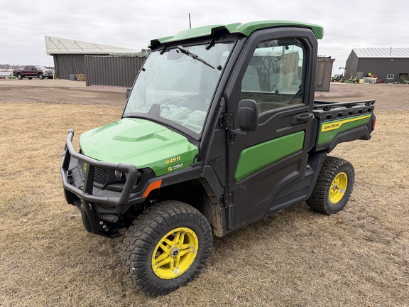 2025 John Deere XUV 845R - Photo7