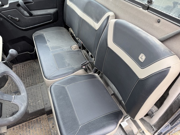 2025 John Deere XUV 845R - Photo17