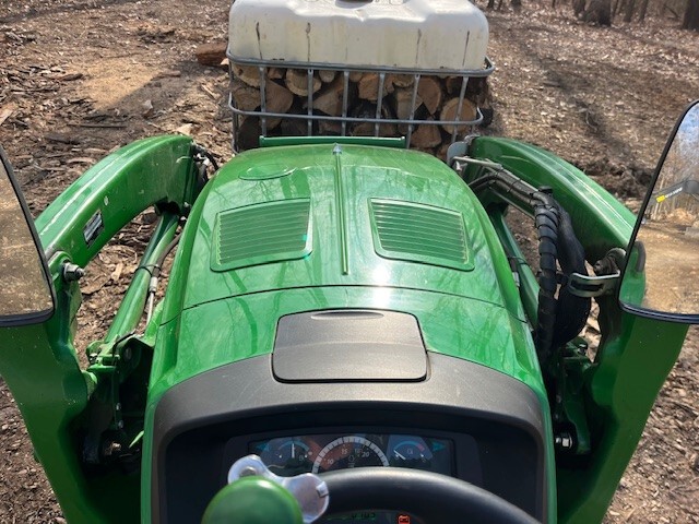  2018 John Deere 3033R at Heritage Tractor in West Plains, MO