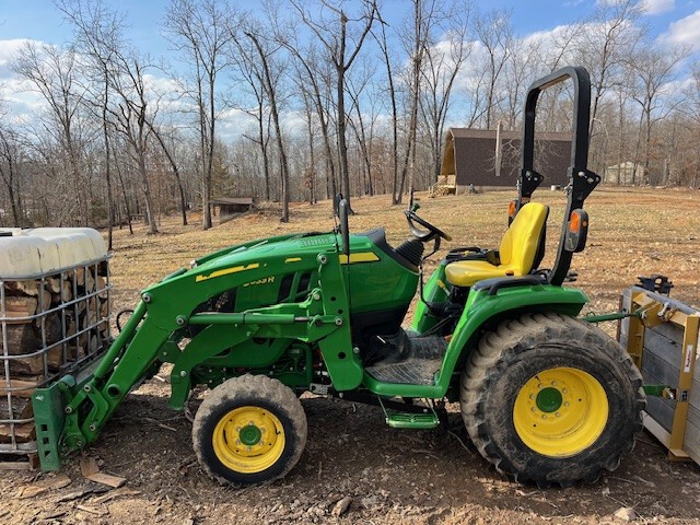  2018 John Deere 3033R at Heritage Tractor in West Plains, MO