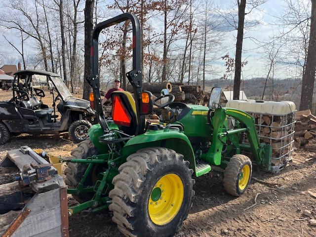  2018 John Deere 3033R at Heritage Tractor in West Plains, MO