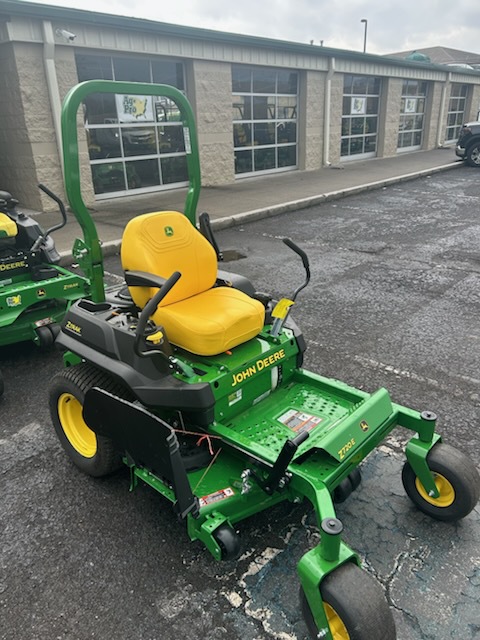 2024 John Deere Z720E Image 2