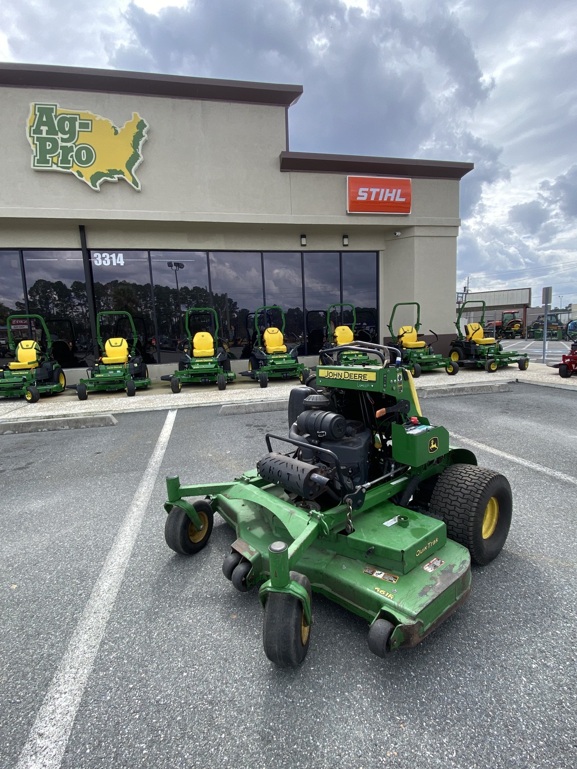2019 John Deere 661R Image 2