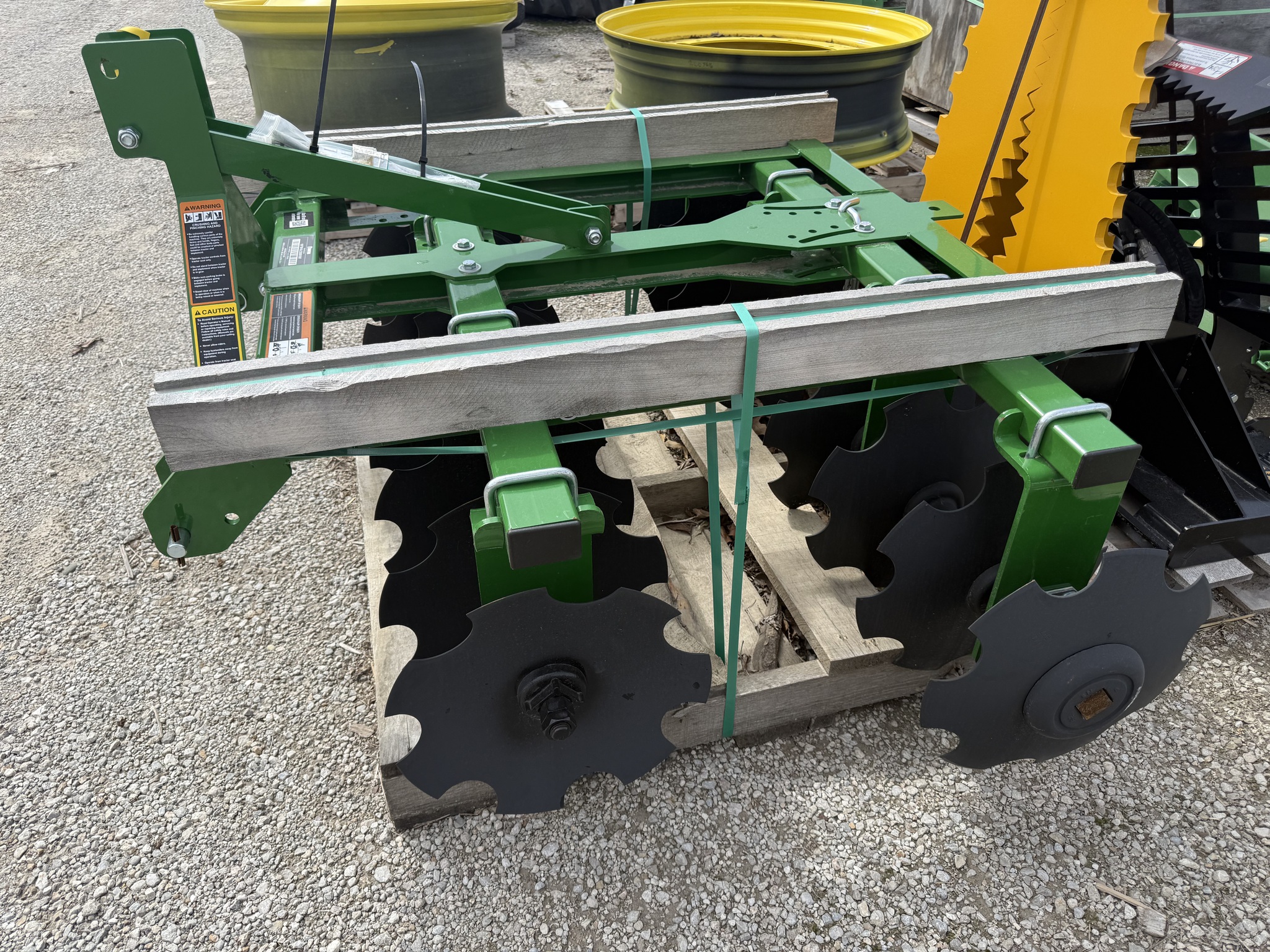  2025 Frontier TM1062L at Heritage Tractor in Pontiac, IL