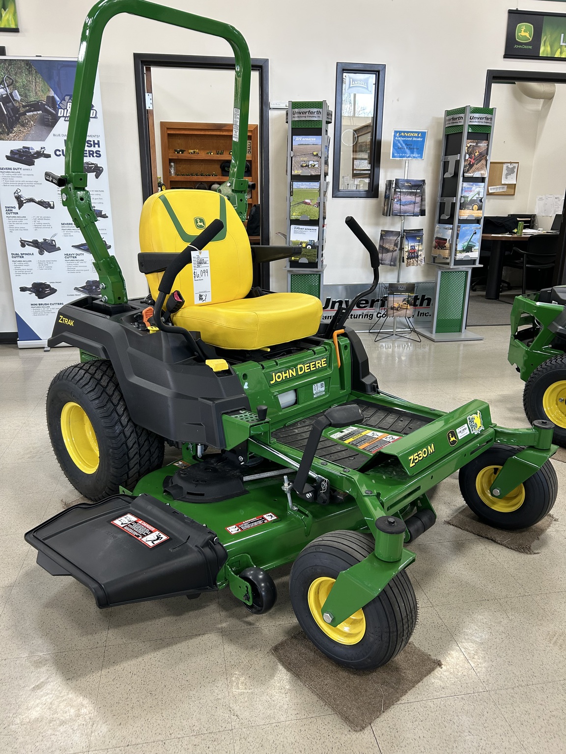2025 John Deere Z530M Image 1