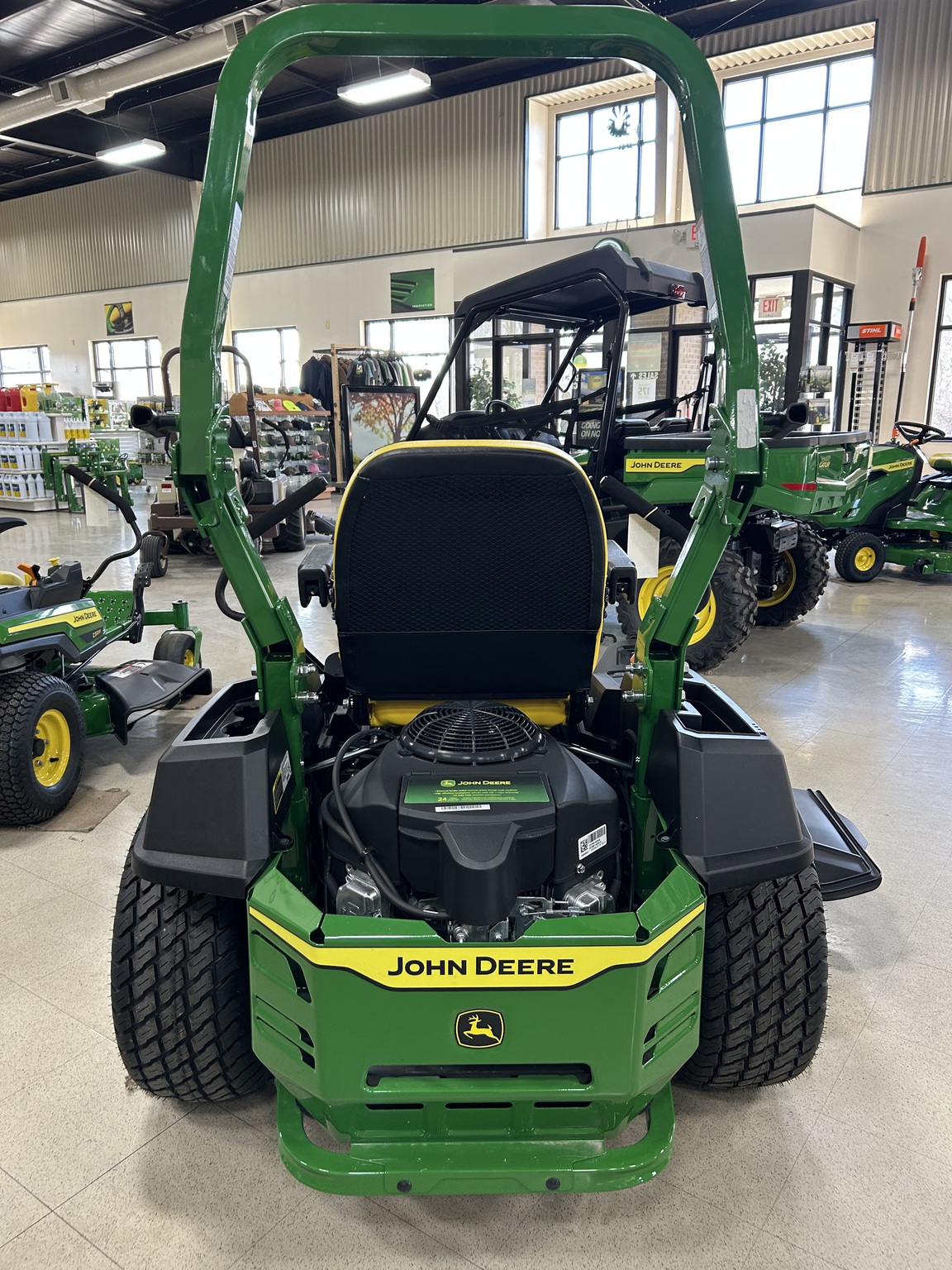 2025 John Deere Z530M Image 6